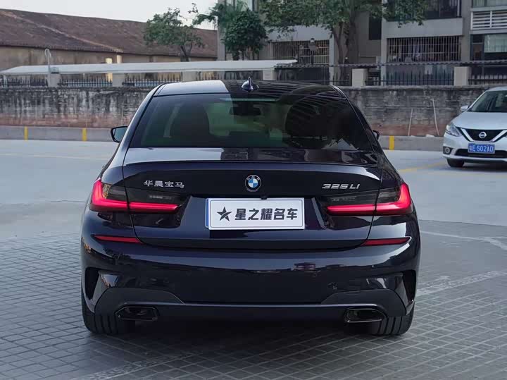 Фото 4 - BMW 3 Series