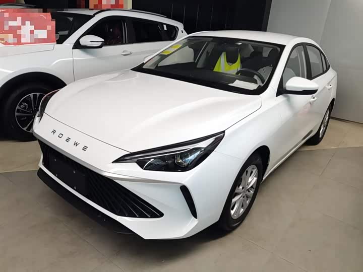 Фото 2 - Roewe i5