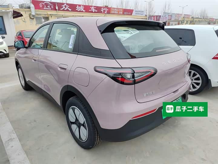 Фото 5 - Geely Galaxy Geome