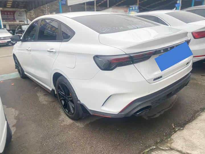 Фото 8 - Geely Binrui