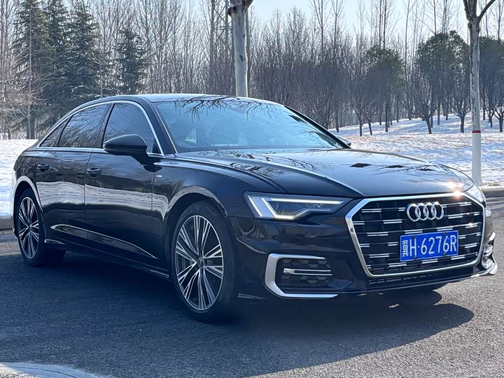 Фото 3 - Audi A6L