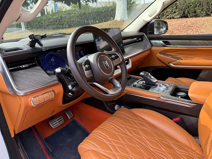 Фото 7 - Tank 500