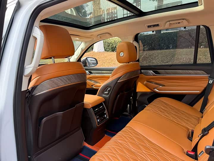 Фото 9 - Tank 500