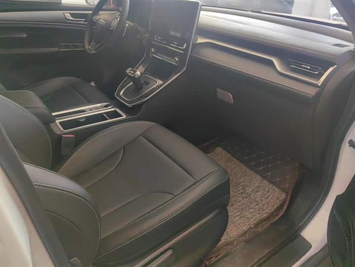 Фото 8 - Haval M6