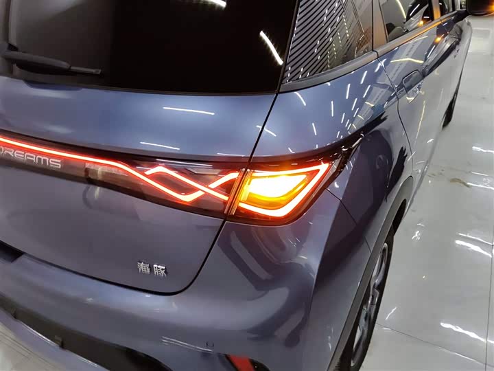 Фото 8 - BYD Dolphin