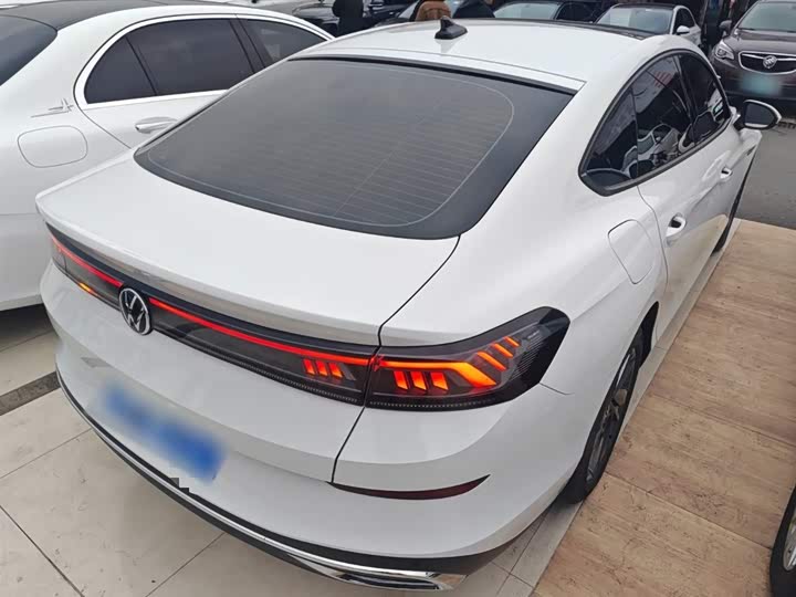 Фото 7 - Volkswagen Lamando L