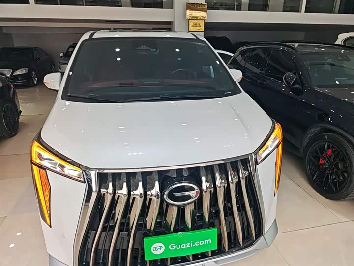 Фото 3 - GAC Trumpchi M8