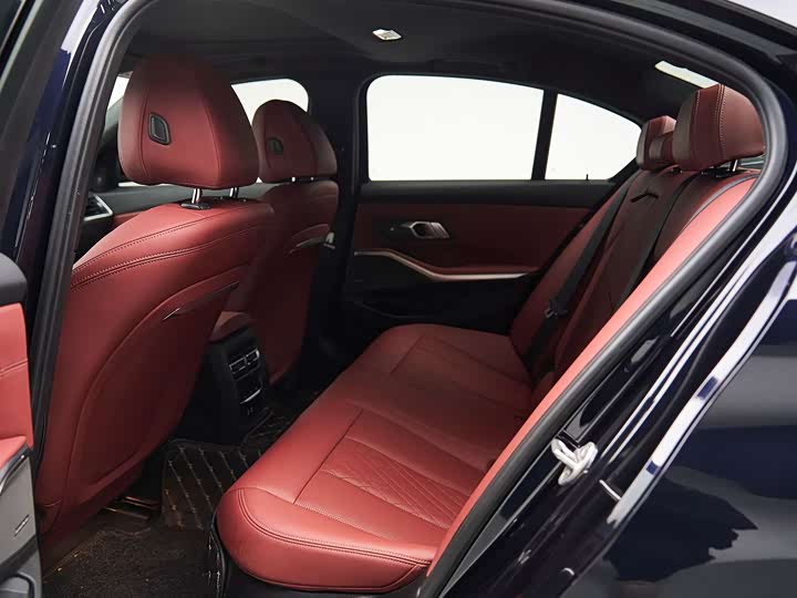 Фото 3 - BMW 3 Series