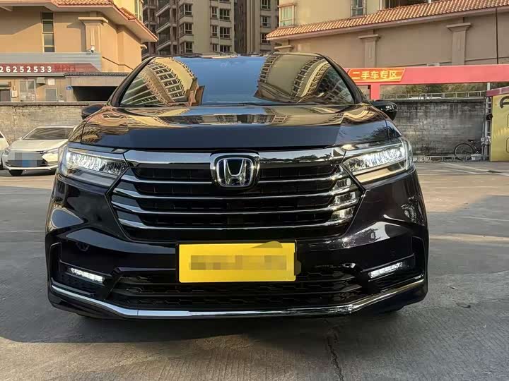 Фото 2 - Honda Odyssey