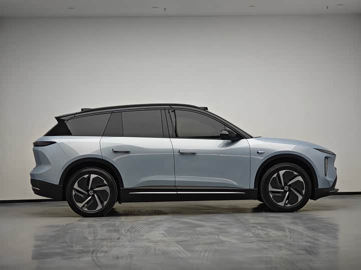 Фото 4 - Nio ES6