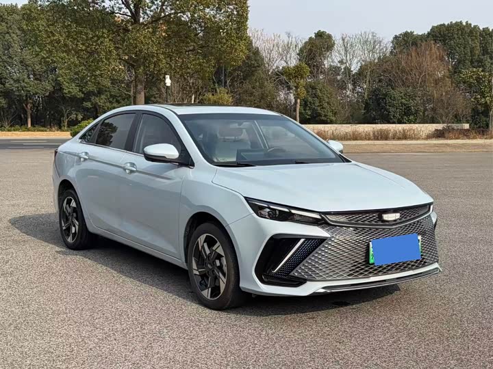 Фото 3 - Geely Emgrand L Hi·P Hybrid