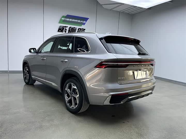 Фото 5 - Geely Monjaro