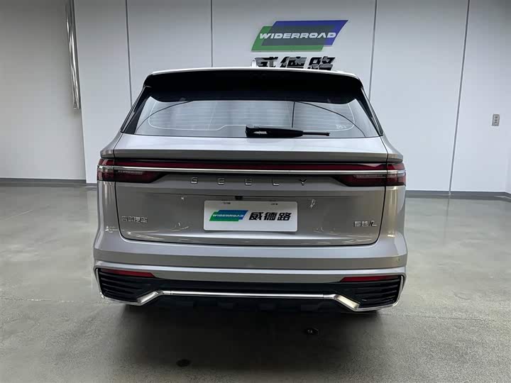 Фото 7 - Geely Monjaro