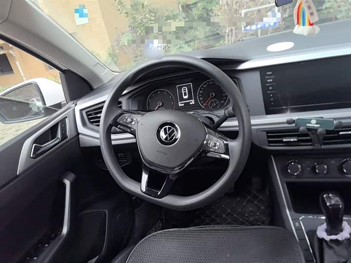 Фото 3 - Volkswagen Polo