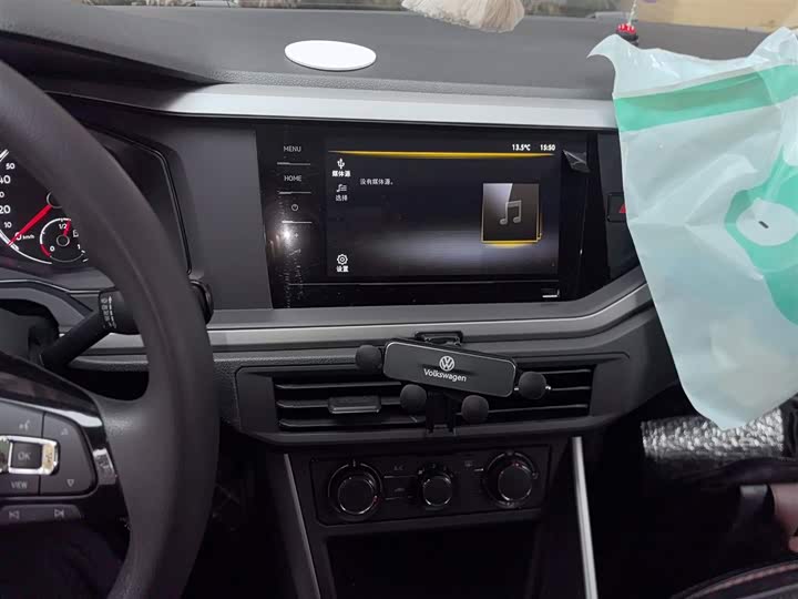 Фото 6 - Volkswagen Polo