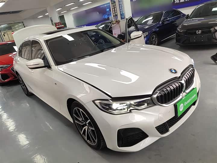 Фото 4 - BMW 3 Series