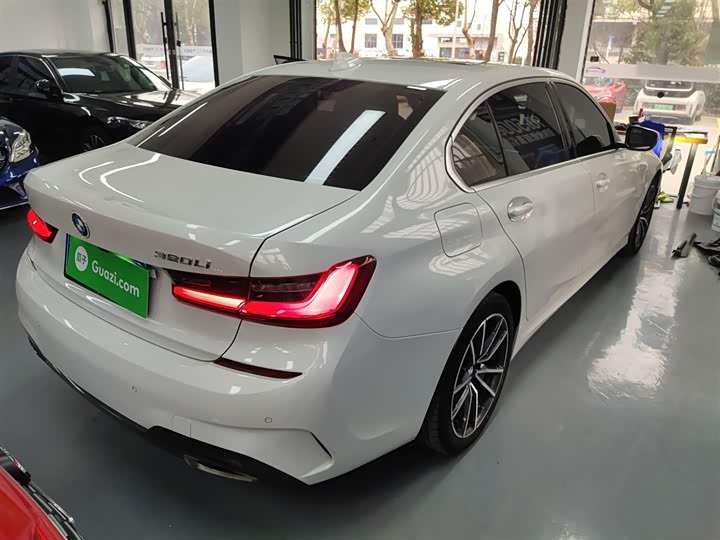 Фото 7 - BMW 3 Series