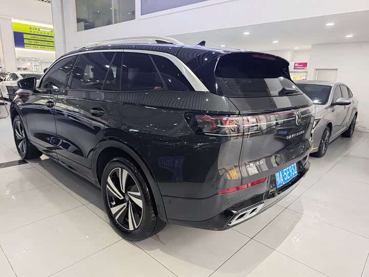 Фото 5 - Volkswagen Tavendor