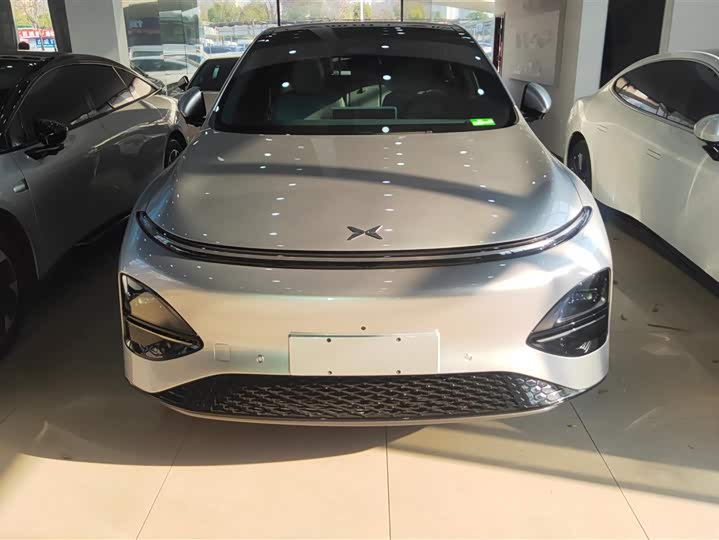 Фото 2 - XPeng G6