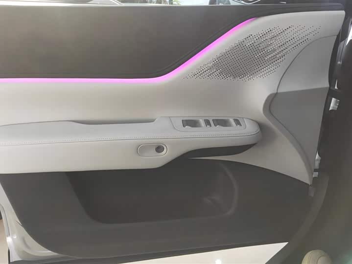 Фото 7 - XPeng G6