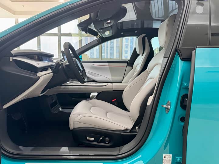 Фото 9 - Xiaomi SU7