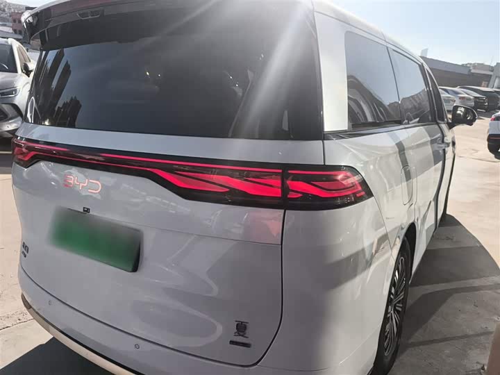 Фото 7 - BYD Xia