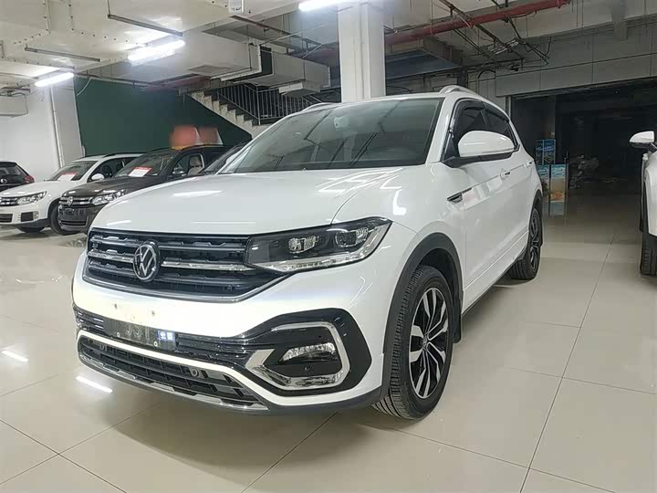 Фото 2 - Volkswagen Tacqua