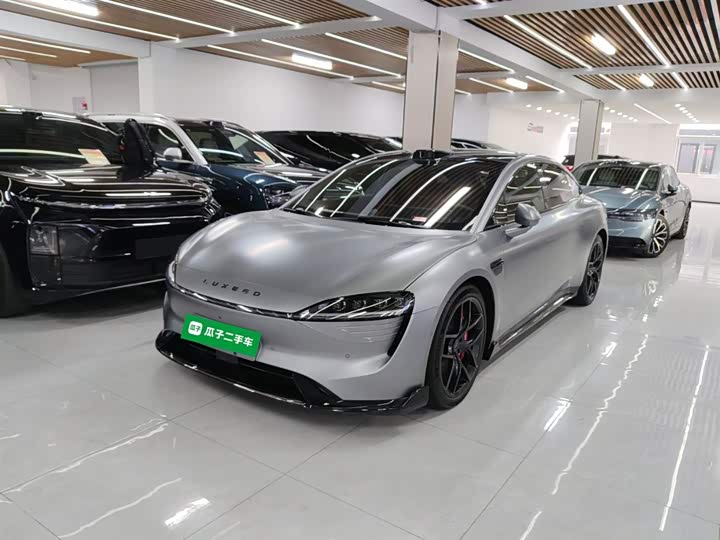 Фото 2 - Luxeed S7