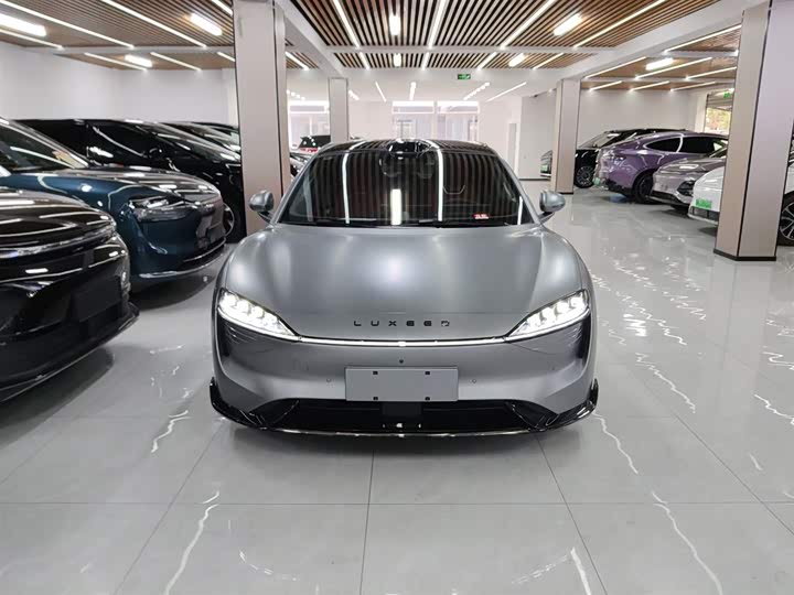 Фото 3 - Luxeed S7