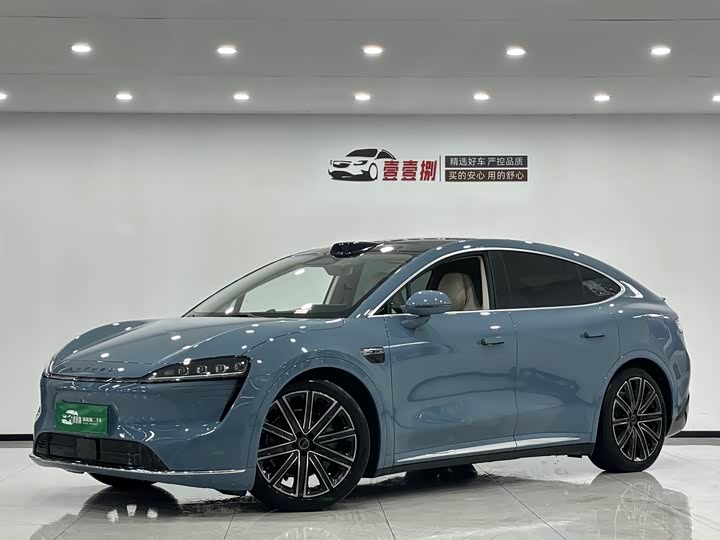 Фото 1 - Luxeed R7