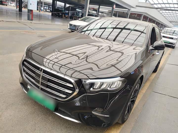 Фото 2 - Mercedes-Benz E-Class Hybrid