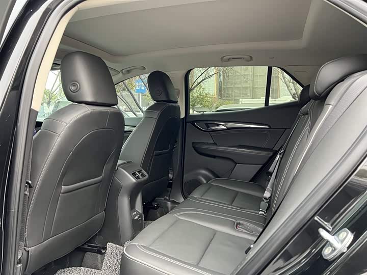 Фото 9 - Buick Envision Plus