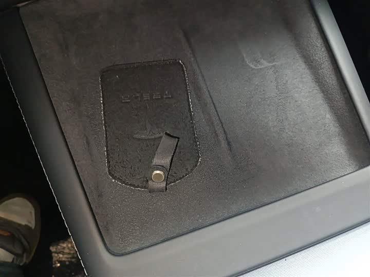 Фото 9 - Tesla Model 3