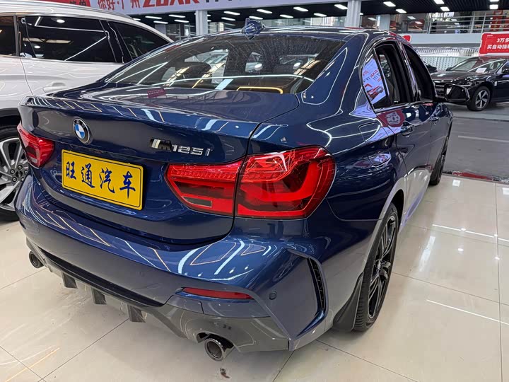 Фото 5 - BMW 1 Series