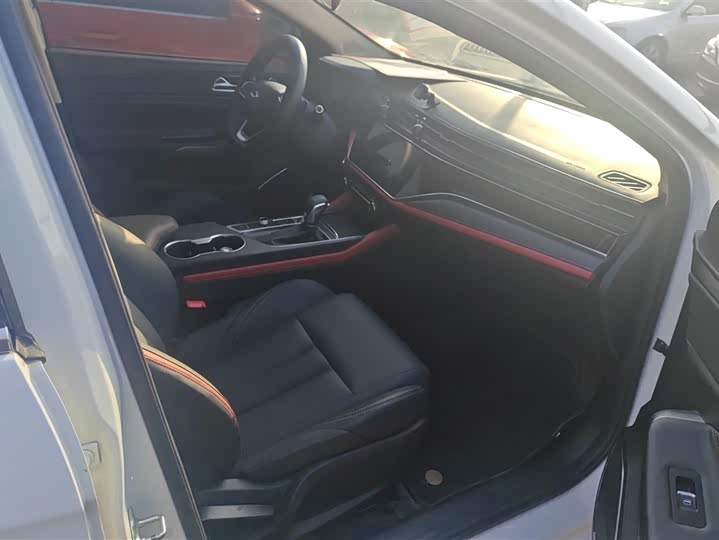 Фото 8 - Chery Omoda S5 (Arrizo 5 Plus)