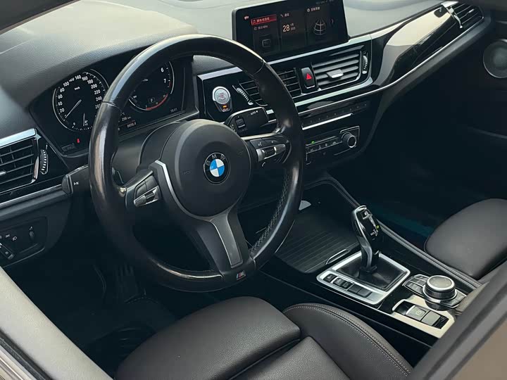 Фото 7 - BMW 1 Series
