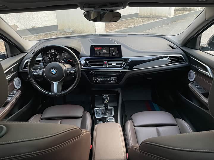 Фото 8 - BMW 1 Series