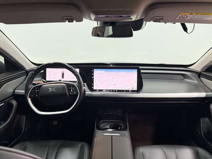 Фото 7 - XPeng P7