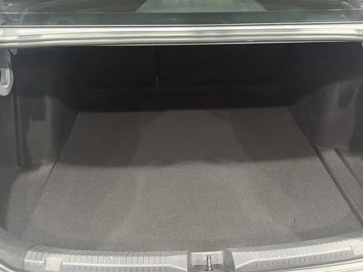 Фото 4 - Volkswagen Lavida