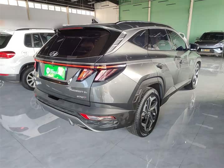 Фото 7 - Hyundai Tucson L