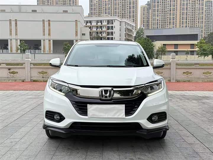 Фото 8 - Honda Vezel