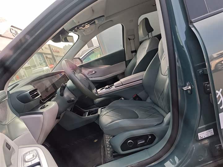 Фото 8 - BAIC Arcfox Alpha S