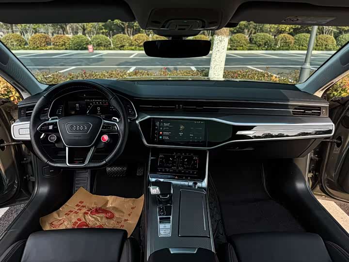 Фото 9 - Audi A7