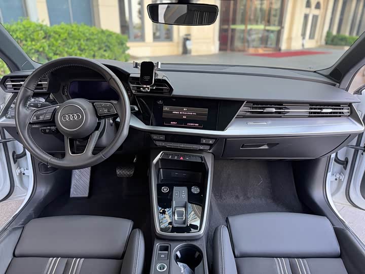 Фото 5 - Audi A3