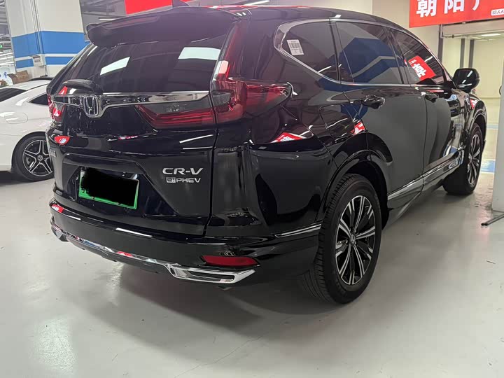 Фото 9 - Honda CR-V
