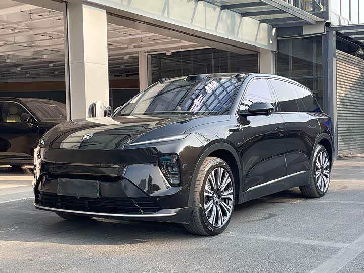 Фото 1 - Nio ES8