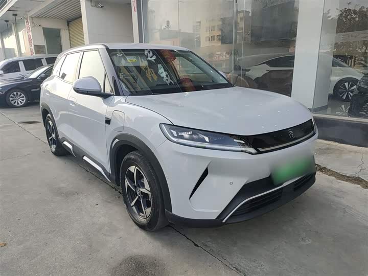 Фото 4 - BYD Yuan Up