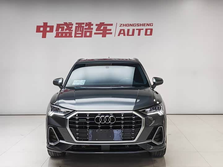 Фото 2 - Audi Q3