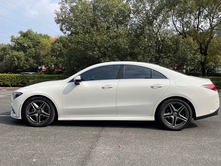Фото 8 - Mercedes-Benz CLA-Class