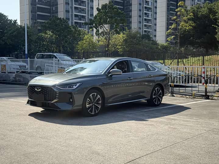 Фото 1 - Chery Arrizo 8